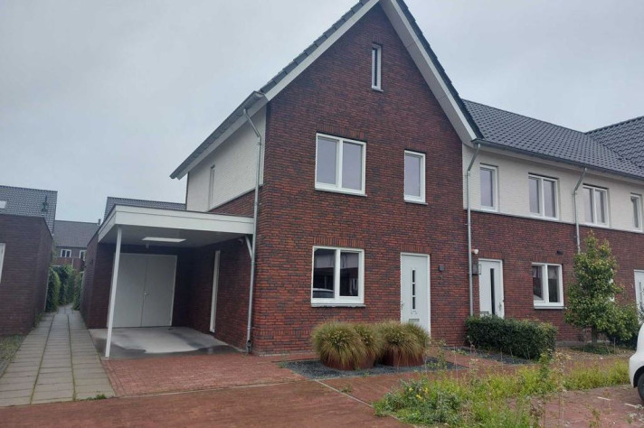 Bekijk foto 1/15 van house in Oirschot