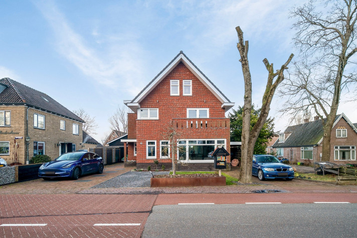 Bekijk foto 1/49 van house in Dijk en Waard